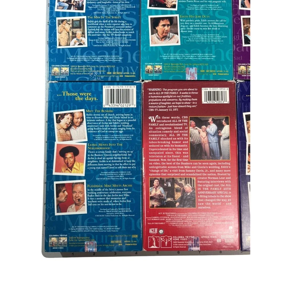 ALL IN THE FAMILY LOT of 9 VHS (25+ EPISODES) 70s TV Show Archie Bunker TESTED
